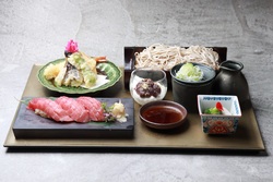 銀座おのでら監修　鮪御膳（3,700円）