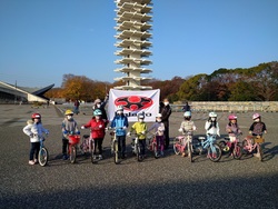 「都内で開催！「はじめての自転車教室」　スポーツ指導員のプロから少人数レッスン」の写真