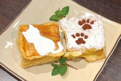 ふニャンちトースト　230円