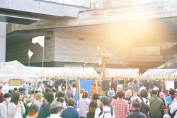 「世田谷区の「二子玉川ライズ」でGWの人気イベント「太陽と星空のサーカス」開催！」の写真