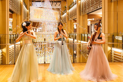 「東京ミッドタウンで期間限定クリスマスイルミネーション！　しゃぼん玉や雪の演出も」の写真