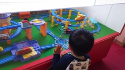 「【お台場】0～2歳の子どもと遊ぶおすすめスポット＜8選＞」の写真