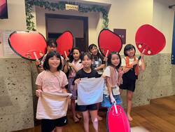 「神奈川県海老名市と静岡県浜松市でお風呂屋さんのお仕事体験！　子供が熱波師に挑戦！」の写真