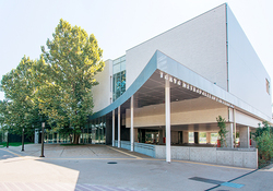 「【関東】暑い夏に涼しく過ごせるおすすめの図書館＆文化施設13選　夏休みイベントも」の写真