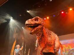 「【全国】2025年夏休みに楽しめる親子向け恐竜イベント15選　大迫力展示＆発掘体験も！」の写真