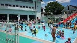 「【関西】2025年夏休みに行きたい！おすすめ水遊びスポット22選　人気＆穴場＆無料も」の写真