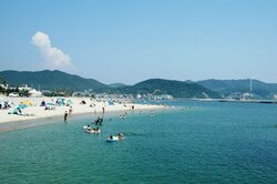 「【関西】2025年夏休みに行きたい！おすすめ水遊びスポット22選　人気＆穴場＆無料も」の写真