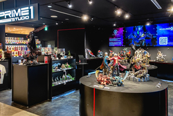 「入場無料！　新宿で『ジュラシック・ワールド』の人気スタチュー展が2025年夏も開催！」の写真
