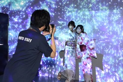 「品川駅近くの水族館で2日間限定「夏祭り」　イルカと盆踊り＆縁日＆アトラクションも」の写真