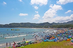 「【東海】2025年夏休みに行きたい！おすすめ水遊びスポット17選　人気＆穴場＆無料も」の写真