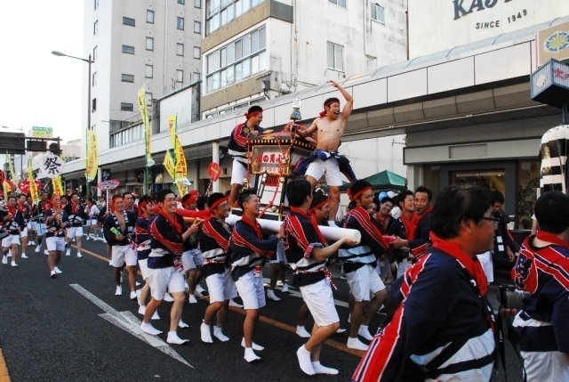 第52回 盆地まつり（提供：都城市）