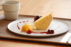 「埼玉県吉川市にトイミュージアムカフェOPEN！　保育園の栄養士監修メニューが味わえる」の写真