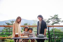 「斑尾高原ホテルで楽しむ涼やかな夏休み　14の特典付きオールインクルーシブプラン登場」の写真