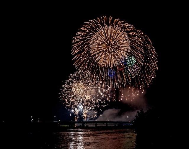 いびがわの祭り ありがとう花火（（一社）岐阜県観光連盟）