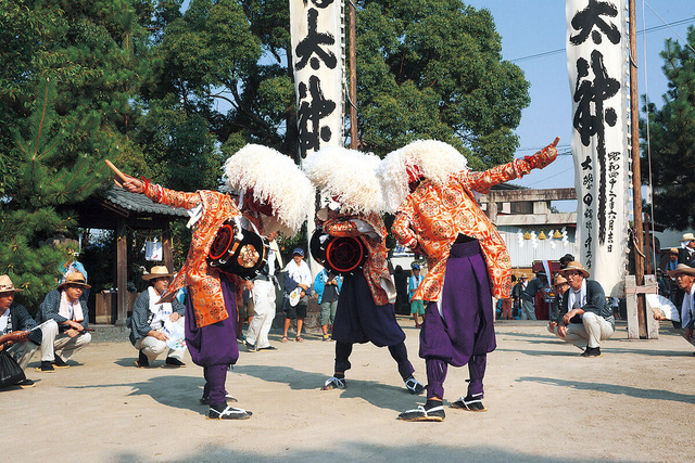 御馬祭礼 笹踊り・七福神踊り（豊川市観光協会）