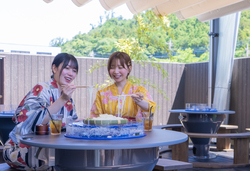 「埼玉の温浴施設でお盆休み特別イベント開催　職業体験、昆虫ビンゴ、魚のつかみ取りも」の写真