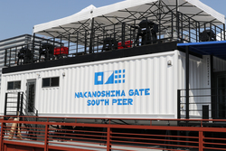 「入場無料！大阪市西区で親子参加型「玩具花火大会」開催　お父さんたちが火をつける！」の写真