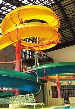 長崎東公園コミュニティプール