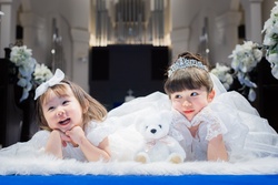 「表参道の結婚式場で国内最大級のファミリーフォトフェスタ！　衣装多数＆プレゼントも」の写真