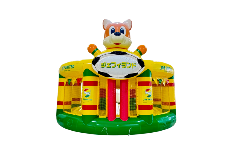 エアー遊具　ジェフィランド　（C）JEFUNITED