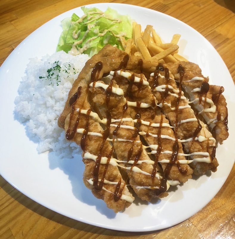 恐竜ハンターランチ　1,380円