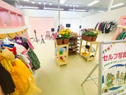 「茨城県のイオン笠間店に室内遊園地「キッズランドUS」が誕生！　親子で一日中楽しめる」の写真