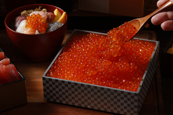 「港区のホテルランチ＆ディナーブッフェで秋の北海道フェア！　いくら＆カニ食べ放題も」の写真