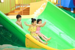 「「ネスタリゾート神戸」のプールが子供料金大幅割引！ お得な割引チケット販売開始」の写真