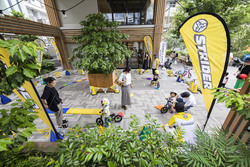 「入場無料！横浜グランモール公園で3日間限定キャンプイベント開催　BBQや映画上映など」の写真