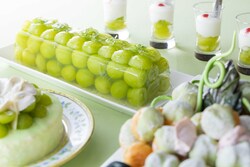 「【横浜】2025「シャインマスカット」食べ放題のスイーツビュッフェ4選！」の写真