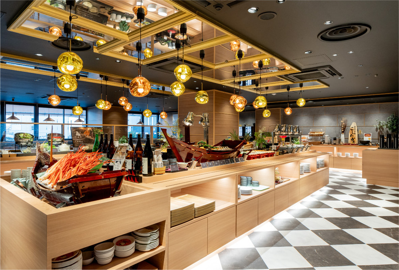 バイキングレストラン「The HARBOR Buffet Dining」