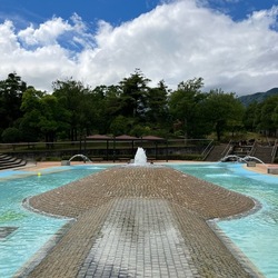 「【2025】山梨の9月も涼しく遊べる「水遊びスポット」7選　おすすめ＆人気を厳選！」の写真