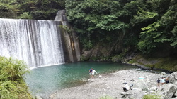 「【2025】山梨の9月も涼しく遊べる「水遊びスポット」7選　おすすめ＆人気を厳選！」の写真