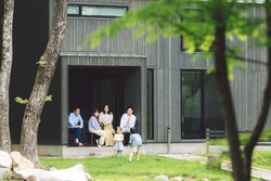 「【全国】秋の行楽シーズンに！遊園地に併設のホテル＆宿泊施設10選　お得な宿泊特典も」の写真
