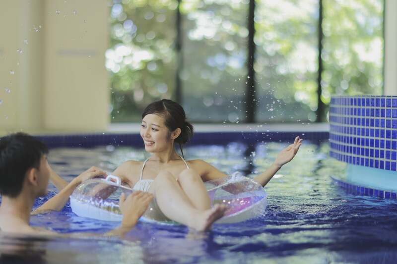 箱根小涌園ユネッサン「流れるプール」