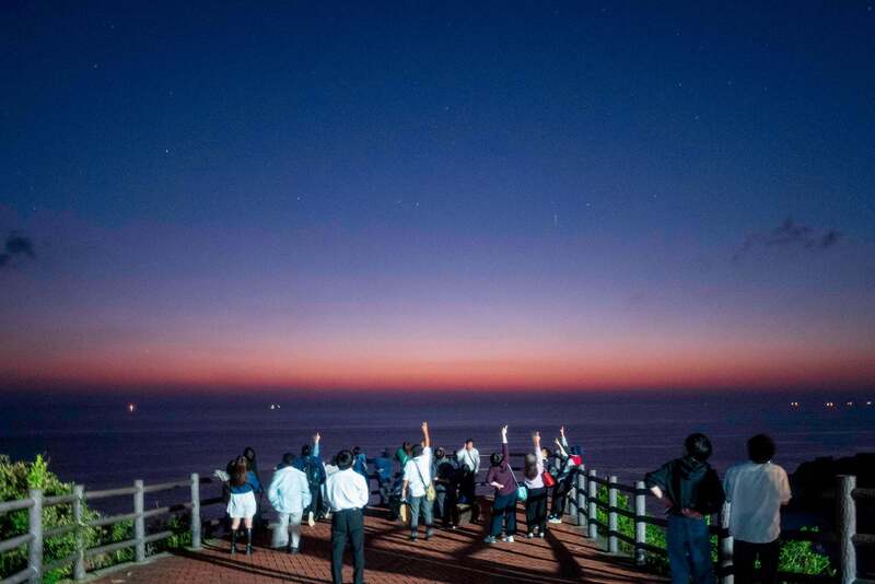 星空案内人がガイドする「三段壁で星空を観察しよう」