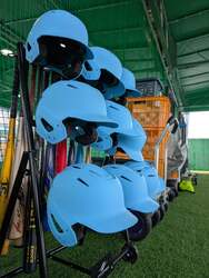 ボールやバット、ヘルメットもレンタル可能