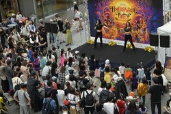 「二子玉川で親子向けハロウィンイベント開催！3施設巡るスタンプラリーとダンスタイム」の写真
