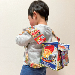 お菓子でリュックを作ろう!（画像はイメージです）