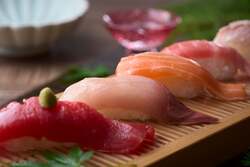 「「大江戸温泉物語Premium 鬼怒川観光ホテル」で豪華バイキング開始　カニ食べ放題も！」の写真