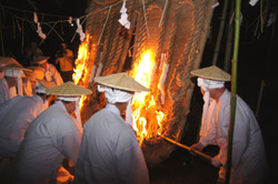 わらじ供養祭