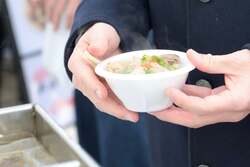 「全国のご当地鍋が大集合！静岡市で鍋まつりが初開催！　子供が喜ぶ体験エリアも充実」の写真