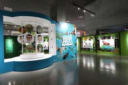 「名古屋市科学館で特別展「昆虫 MANIAC」開催　2日間限定ナイトミュージアムも必見！」の写真