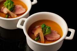 「舞浜のホテルでハロウィーンスイーツブッフェが開催！　秋の食材を使った本格ランチも」の写真