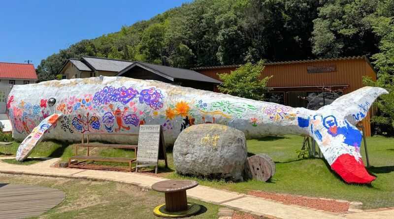 ザッパ村クジラペイントイベント「クジラ・ダ・アンヌアーレ」