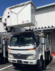 高所作業車
