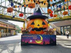 「親子で楽しめるハロウィンイベント盛りだくさん！河川環境楽園で「秋の楽園祭」が開催」の写真