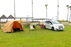 「大阪貝塚市の二色の浜オートキャンプ場がリニューアル　愛犬OK！絶景BBQで家族時間」の写真