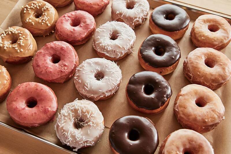 DONUTS（シナモンシュガー・ココナッツほか）