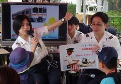 「愛知県豊橋市で20台以上のはたらくくるまと公共交通が大集合するファミリーイベント！」の写真